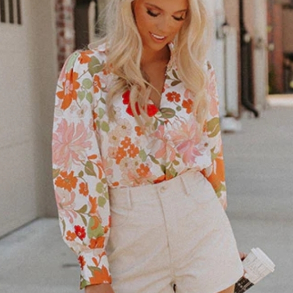 Entro Floral Magnolia Surplice Bodysuit - Picture 2 of 15